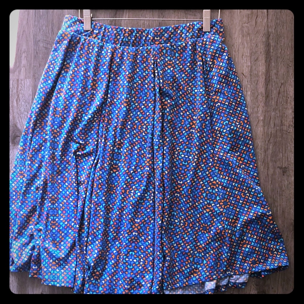 🏼‍♀️Lularoe Madison skirt